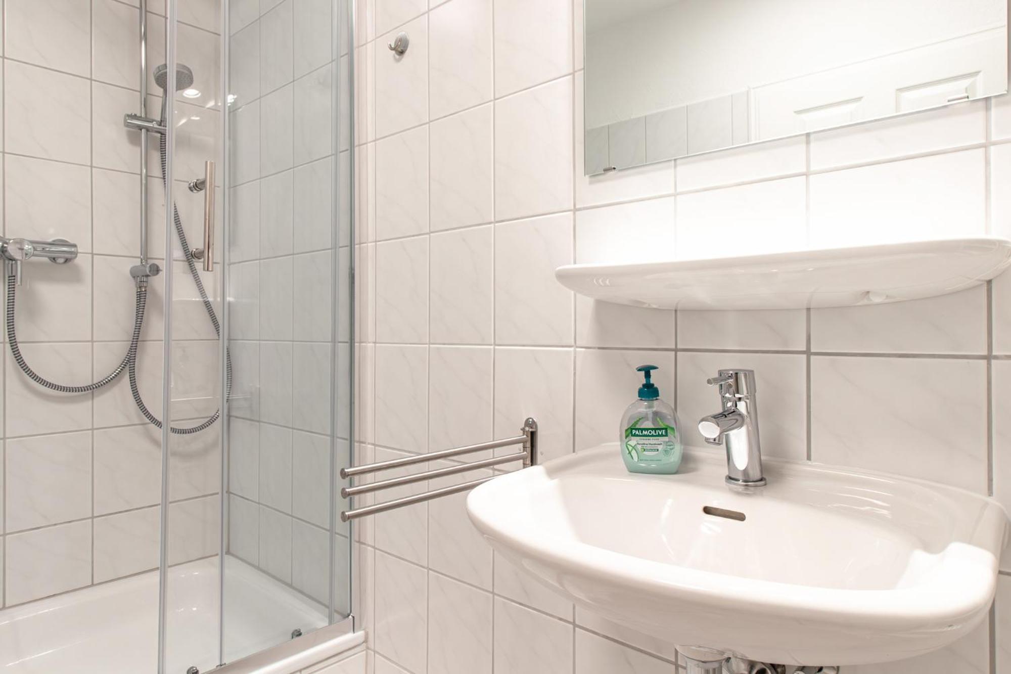 Ferienhaus Im Altstadtgaesschen Mit 3 Badezimmern Quedlinburg Bagian luar foto